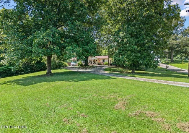 Photo 3 of Single family home for sale at 139 County Rd 532, Etowah, TN 37331 | MLS# 1354863 | Listing updated on 2026-09-10