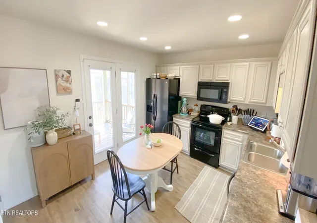 Photo 4 of Single family home for sale at 110 Lone Tree Dr, Cleveland, TN 37312 | MLS# 1354358 | Listing updated on 2026-09-16