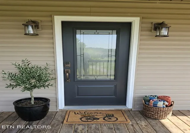 Photo 3 of Single family home for sale at 1374 Camellia Rd, Newport, TN 37821 | MLS# 1352186 | Listing updated on 2026-09-23