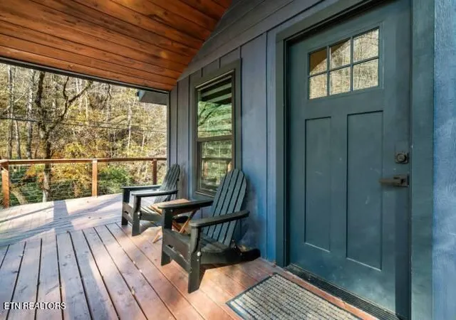 Photo 3 of Single family home for sale at 3033 N Clear Frk Rd, Sevierville, TN 37862 | MLS# 1354255 | Listing updated on 2026-09-18