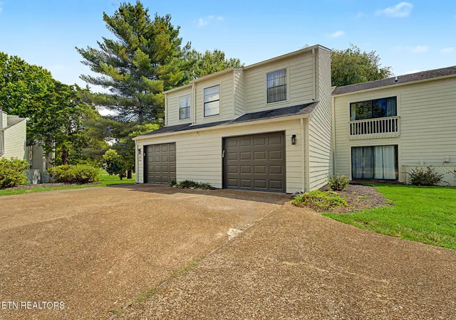 Photo 2 of Condo for sale at 542 Lost Tree Ln, Farragut, TN 37934 | MLS# 1352368 | Listing updated on 2026-09-14