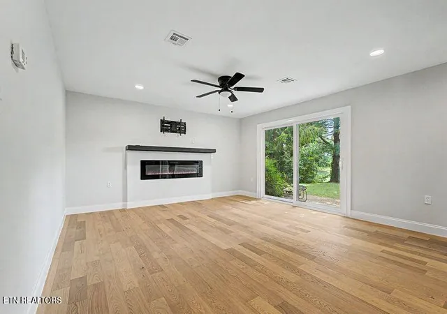 Photo 4 of Condo for sale at 542 Lost Tree Ln, Farragut, TN 37934 | MLS# 1352368 | Listing updated on 2026-09-14
