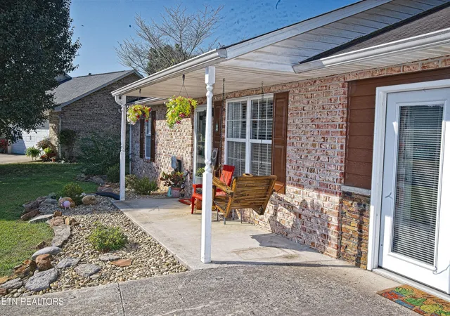 Photo 2 of Single family home for sale at 6717 Puritan Ln, Corryton, TN 37721 | MLS# 1353890 | Listing updated on 2026-09-17