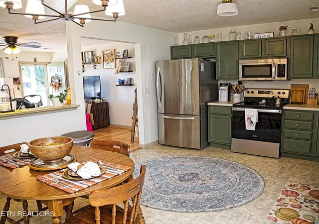 Photo 4 of Single family home for sale at 6717 Puritan Ln, Corryton, TN 37721 | MLS# 1353890 | Listing updated on 2026-09-17