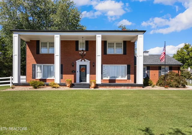 Photo 1 of Single family home for sale at 1351 Grand Colony Ln, Powell, TN 37849 | MLS# 1353961 | Listing updated on 2026-09-14
