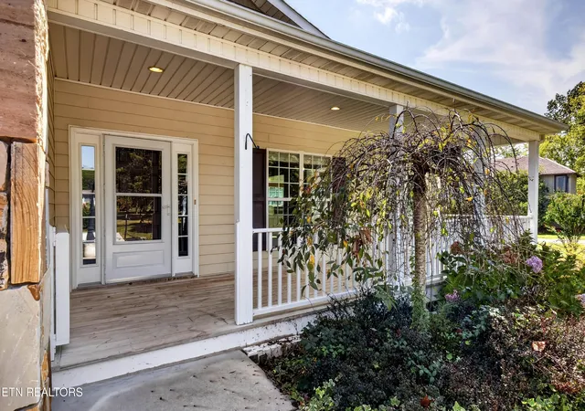 Photo 4 of Sale Pending at 4710 Messer Ln, Powell, TN 37849 | MLS# 1356601 | Listing updated on 2026-10-01