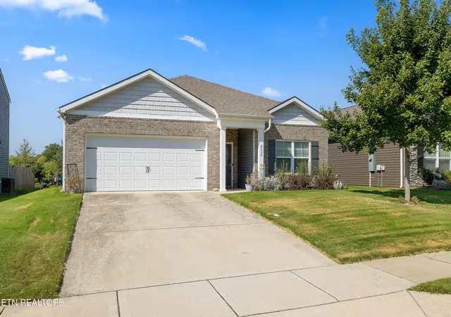 Photo 1 of Sale Pending at 8039 Dennis Fox Ln, Knoxville, TN 37938 | MLS# 1353990 | Listing updated on 2026-09-13