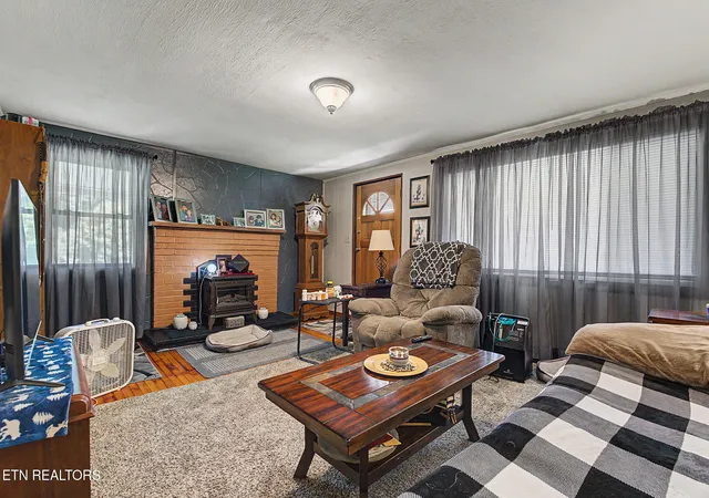 Photo 3 of Sale Pending at 136 Bear Holw Rd, Bristol, TN 37620 | MLS# 1354117 | Listing updated on 2026-09-18