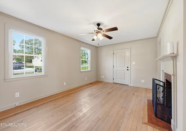 Photo 3 of Sale Pending at 1764 Kettering Rd, Alcoa, TN 37701 | MLS# 1358530 | Listing updated on 2026-10-24