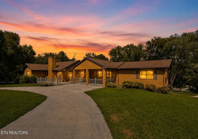 Photo 2 of Single family home for sale at 505 Claiborne Rd, La Follette, TN 37766 | MLS# 1354820 | Listing updated on 2026-09-08
