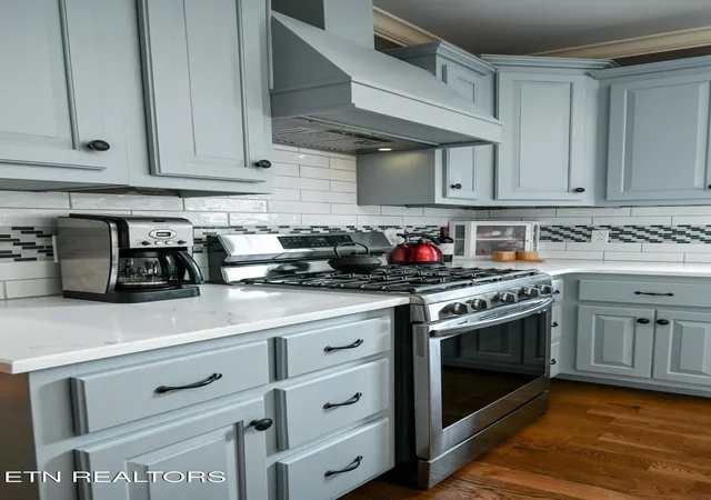 Photo 3 of Single family home for sale at 115 Ne Peppertree Dr, Cleveland, TN 37323 | MLS# 1353138 | Listing updated on 2026-09-14