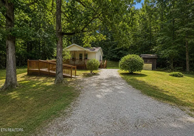 Photo 3 of Single family home for sale at 8657 Buffalo Rd, Oneida, TN 37841 | MLS# 1354350 | Listing updated on 2026-09-04