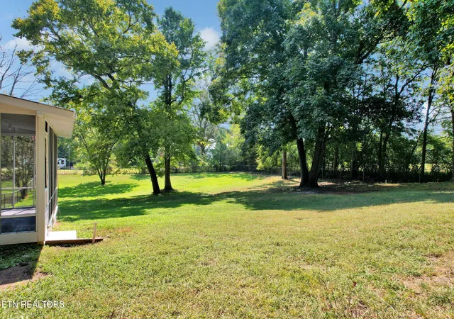 Photo 3 of Single family home for sale at 3725 Hopewell Dr, Cleveland, TN 37312 | MLS# 1354782 | Listing updated on 2026-09-08