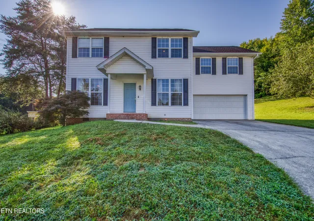 Photo 1 of Sale Pending at 8710 Finchwood Ln, Knoxville, TN 37924 | MLS# 1354110 | Listing updated on 2026-09-09