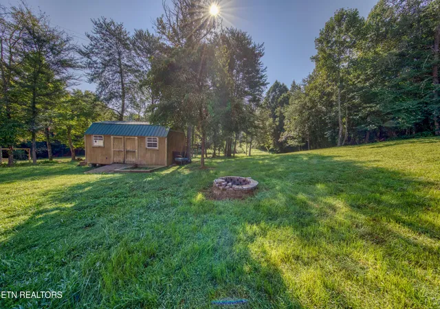 Photo 3 of Sale Pending at 8710 Finchwood Ln, Knoxville, TN 37924 | MLS# 1354110 | Listing updated on 2026-09-09