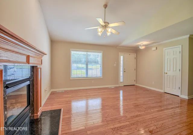 Photo 3 of Sale Pending at 12768 Daisywood Dr, Knoxville, TN 37932 | MLS# 1353967 | Listing updated on 2026-09-05