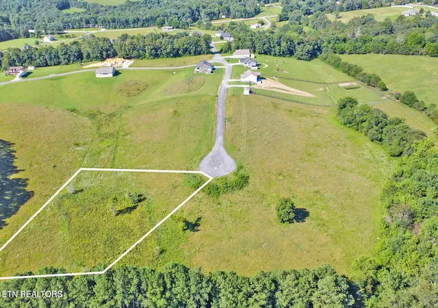 Photo 2 of Land for sale at Estate Ln, Crossville, TN 38555 | MLS# 1354088 | Listing updated on 2026-09-02