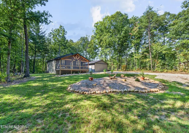 Photo 4 of Single family home for sale at 130 Murray Ln, Jamestown, TN 38556 | MLS# 1353623 | Listing updated on 2026-09-30
