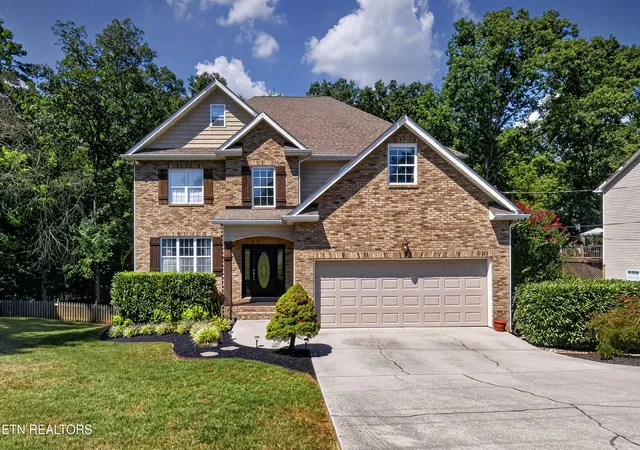 Single family home for sale at 8821 Nubbin Ridge Rd, Knoxville, TN 37923 | MLS# 1354450