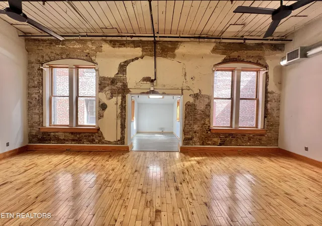 Photo 4 of Single family home for sale at 112 S Gay St #207, Knoxville, TN 37902 | MLS# 1354480 | Listing updated on 2026-09-04