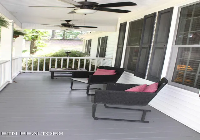 Photo 4 of Single family home for sale at 117 Saratoga Dr, Clinton, TN 37716 | MLS# 1353894 | Listing updated on 2026-09-26