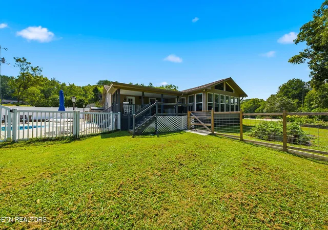 Photo 4 of Single family home for sale at 841 Knight Rd, Knoxville, TN 37920 | MLS# 1354316 | Listing updated on 2026-09-07
