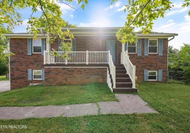 Photo 1 of Sale Pending at 2108 Nw Ho Co Ta Ke Ln, Knoxville, TN 37912 | MLS# 1354673 | Listing updated on 2026-09-14