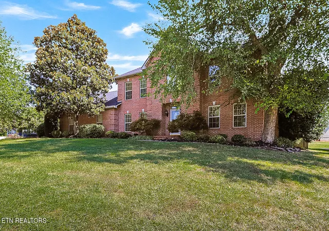 Photo 2 of Single family home for sale at 7712 Windwood Dr, Powell, TN 37849 | MLS# 1353944 | Listing updated on 2026-09-02