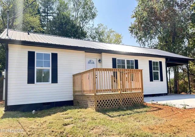 Photo 1 of Single family home for sale at 1810 Eastern Ave, Morristown, TN 37813 | MLS# 1356662 | Listing updated on 2026-10-10