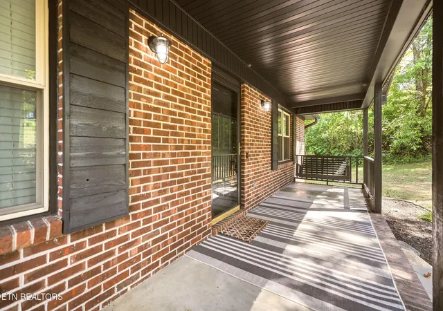 Photo 2 of Sale Pending at 3342 Shagbark Rd, Powell, TN 37849 | MLS# 1353766 | Listing updated on 2026-09-11