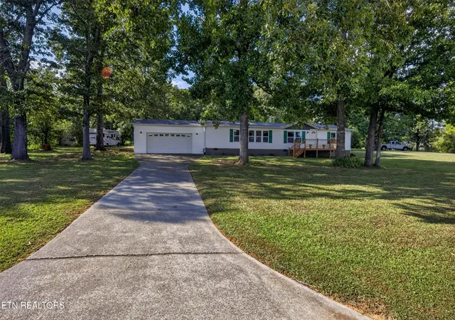 Photo 1 of Single family home for sale at 5241 Morganton Blvd, Greenback, TN 37742 | MLS# 1354042 | Listing updated on 2026-09-04