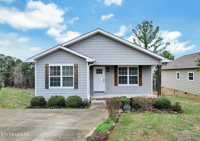 Photo 1 of Single family home for sale at 440 Se Johnson Blvd, Cleveland, TN 37311 | MLS# 1353892 | Listing updated on 2026-09-01