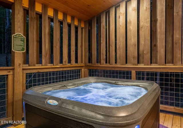 Photo 3 of Single family home for sale at 2320 Bogle Spring Loop, Sevierville, TN 37862 | MLS# 1354047 | Listing updated on 2026-09-21