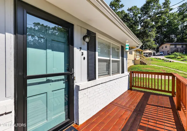 Photo 4 of Single family home for sale at 730 Black Forest Dr, Maryville, TN 37801 | MLS# 1353843 | Listing updated on 2026-09-24