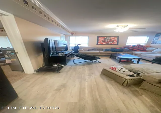 Photo 4 of Condo for sale at 2201 Lake Ave #108, Knoxville, TN 37916 | MLS# 1353856 | Listing updated on 2026-09-09