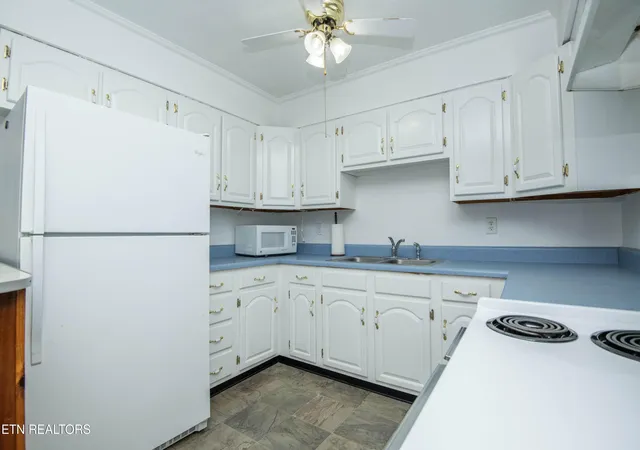 Photo 4 of Single family home for sale at 151 Selma St, Lenoir City, TN 37771 | MLS# 1354455 | Listing updated on 2026-09-14