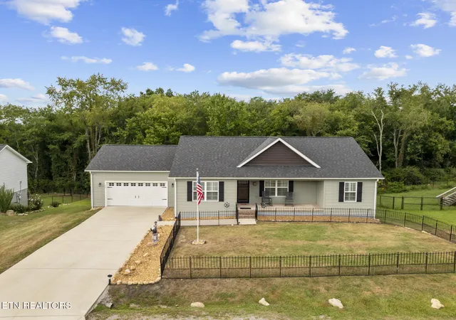 Photo 2 of Single family home for sale at 282 Deerfield Rd, Crossville, TN 38555 | MLS# 1354739 | Listing updated on 2026-09-08