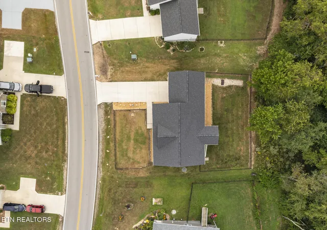 Photo 4 of Single family home for sale at 282 Deerfield Rd, Crossville, TN 38555 | MLS# 1354739 | Listing updated on 2026-09-08
