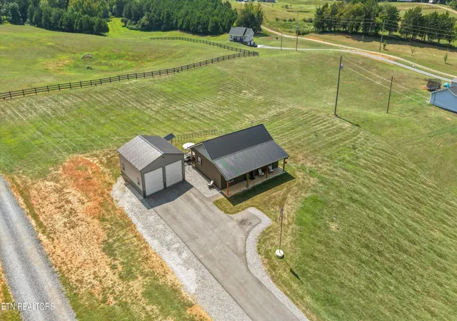 Single family home for sale at 1131 Fate Rankin Rd, Jefferson City, TN 37760 | MLS# 1354209