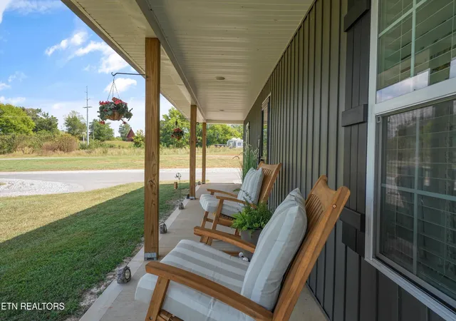 Photo 3 of Single family home for sale at 1131 Fate Rankin Rd, Jefferson City, TN 37760 | MLS# 1354209 | Listing updated on 2026-10-25