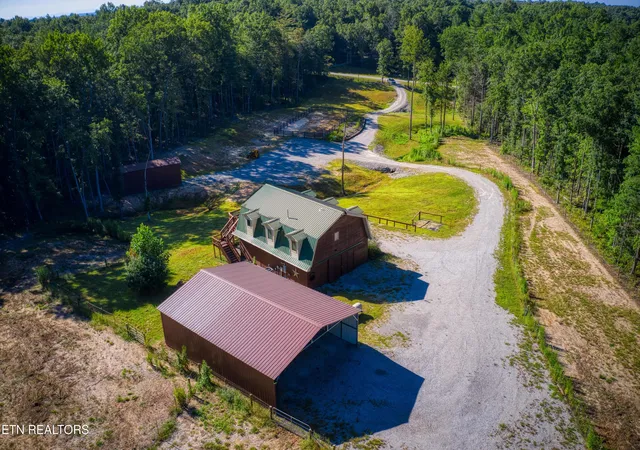 Photo 2 of Single family home for sale at 260 Indian Rock Tr, Jamestown, TN 38556 | MLS# 1354018 | Listing updated on 2026-10-05