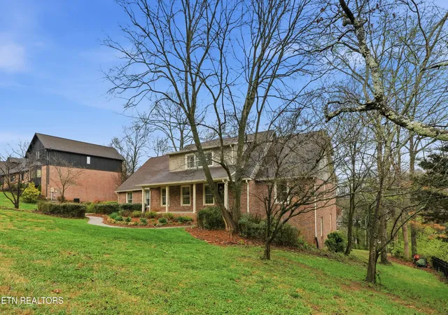 Photo 57 of Single family home for sale at 11012 Crosswind Dr, Farragut, TN 37934 | MLS# 1353915 | Listing updated on 2026-10-04