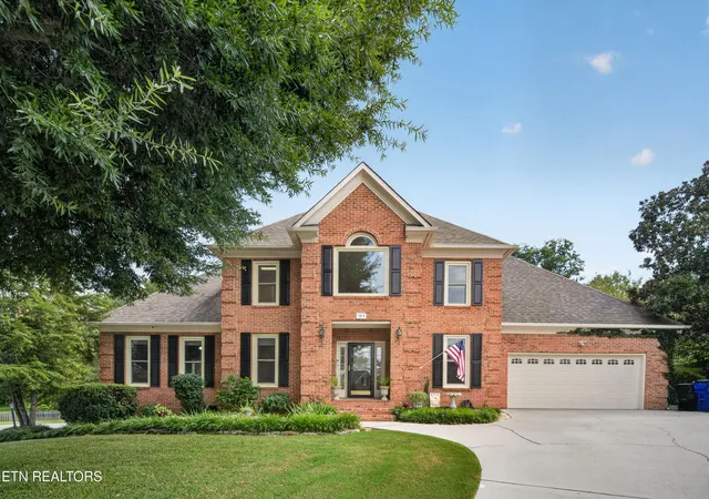 Photo 1 of Sale Pending at 801 Hansmore Pl, Knoxville, TN 37919 | MLS# 1353920 | Listing updated on 2026-09-12