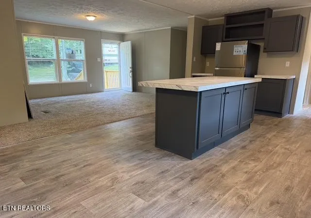 Photo 3 of Sale Pending at 3110 Landview Dr, Knoxville, TN 37914 | MLS# 1354027 | Listing updated on 2026-09-17