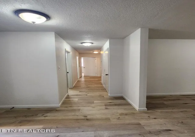 Photo 2 of Single family home for sale at 1617 Henrietta Ave, Knoxville, TN 37915 | MLS# 1354012 | Listing updated on 2026-09-01