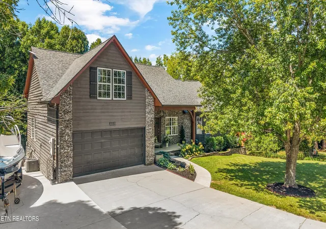 Photo 1 of Single family home for sale at 4449 Wonderland Dr, Louisville, TN 37777 | MLS# 1354436 | Listing updated on 2026-09-04