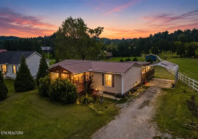 Photo 2 of Sale Pending at 1349 Towe String Rd, Jacksboro, TN 37757 | MLS# 1353985 | Listing updated on 2026-09-02