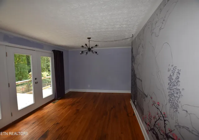 Photo 4 of Single family home for sale at 127 Amherst Ln, Oak Ridge, TN 37830 | MLS# 1354017 | Listing updated on 2026-09-01