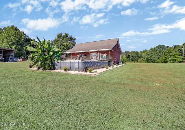 Photo 3 of Single family home for sale at 279 Smith Rd, Crossville, TN 38571 | MLS# 1354703 | Listing updated on 2026-09-10