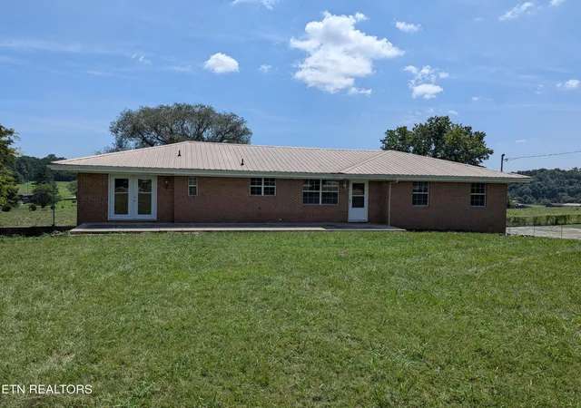 Photo 1 of Single family home for sale at 10024 Rutledge Pike, Corryton, TN 37721 | MLS# 1354025 | Listing updated on 2026-09-02